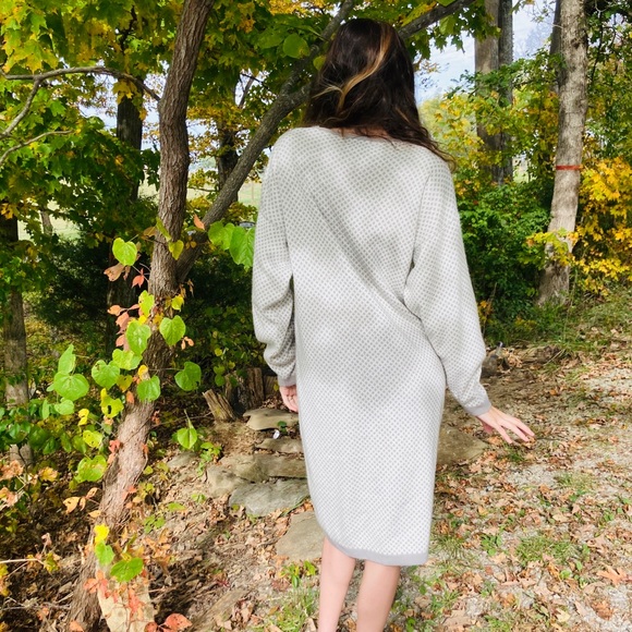 Vintage 1980s Cozy Grey Sweater Dress - Picture 5 of 6